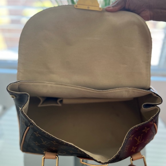 💎✨Authentic 💎✨Louis Vuitton Monogram Canvas Beverly GM - Picture 4 of 6